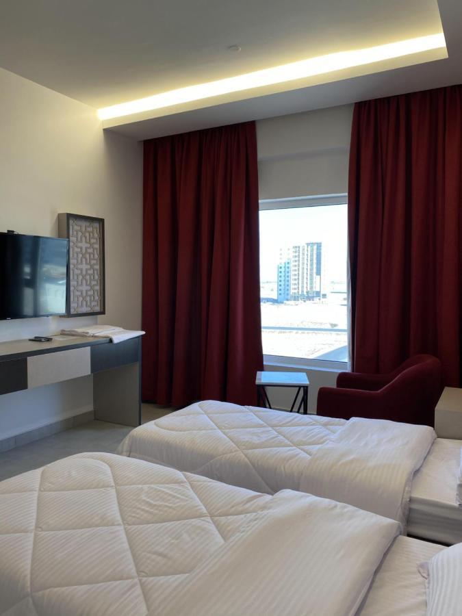 Alfalak Hotel Seeb Exterior foto