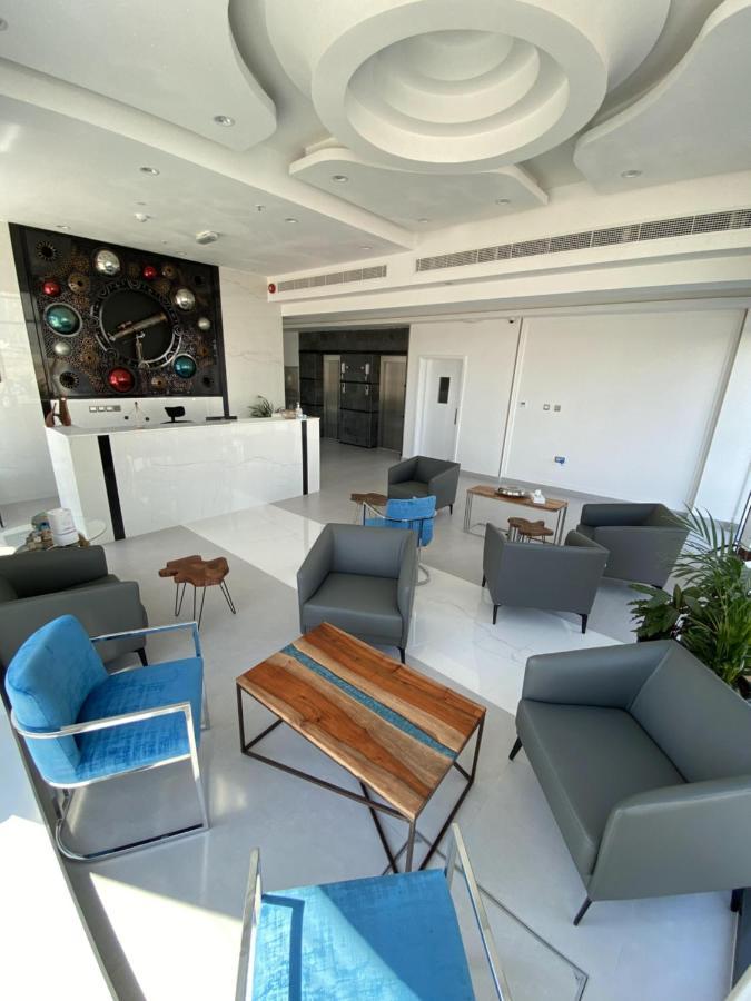 Alfalak Hotel Seeb Exterior foto